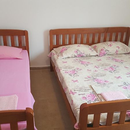 Apartments Diva Добра вода Екстериор снимка