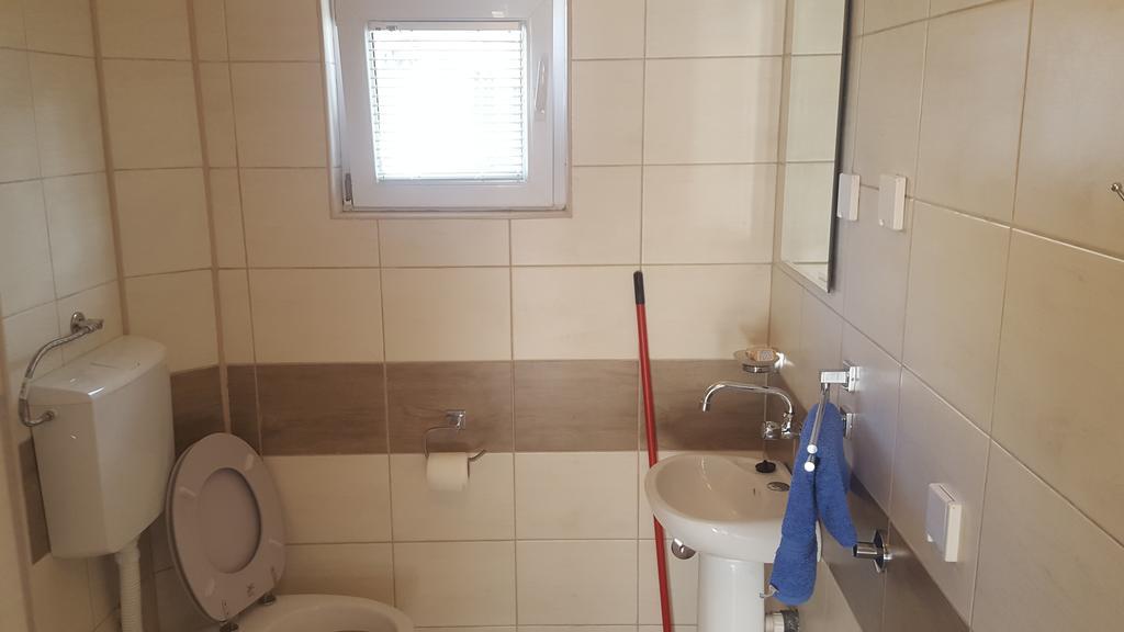 Apartments Diva Добра вода Екстериор снимка