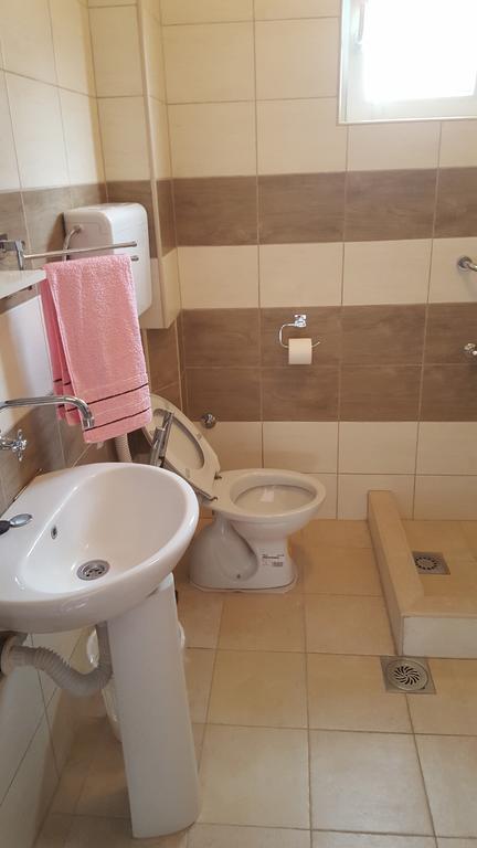 Apartments Diva Добра вода Екстериор снимка