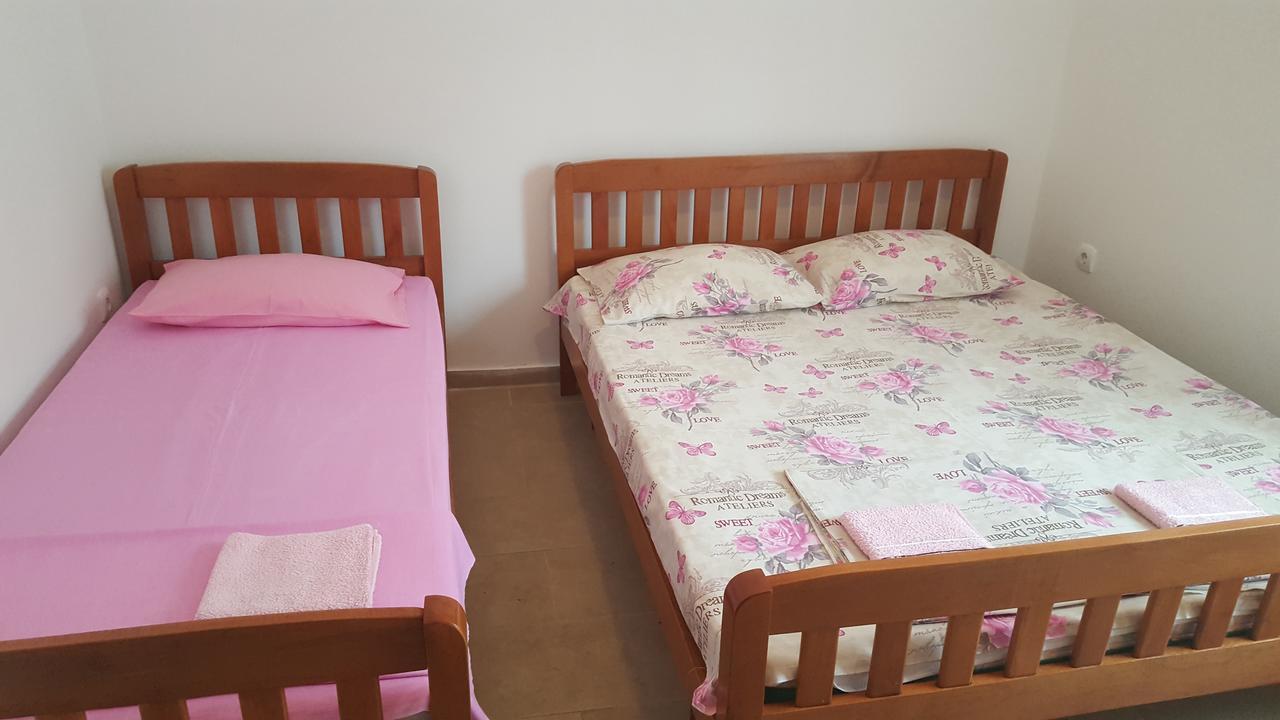 Apartments Diva Добра вода Екстериор снимка